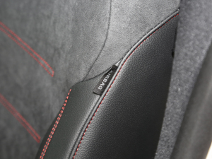 2022��CLA 200 4MATIC �п؅^