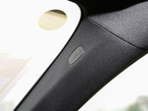 2022��CLA 200 4MATIC �п؅^