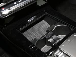 2022CLA 200 4MATIC g