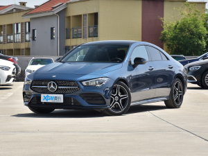 2022Ŀ CLA 260 4MATIC ǰ45