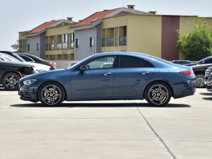 2022Ŀ CLA 260 4MATIC ࣨ