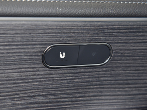 2022Ŀ CLA 260 4MATIC g