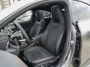 2022款改款 CLA 200 4MATIC 主驾驶座椅