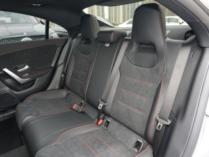 2022款改款 CLA 200 4MATIC 后排座椅
