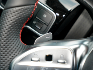 2022��Ŀ� CLA 200 4MATIC �п؅^