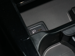 2022��Ŀ� CLA 200 4MATIC �п؅^(q��)