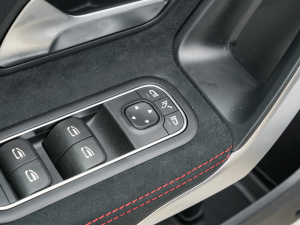 2022��Ŀ� CLA 200 4MATIC �п؅^(q��)