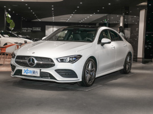 2022Ŀ CLA 200 ǰ45