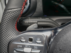 2022Ŀ CLA 200 п؅^