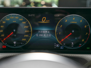 2022Ŀ CLA 200 п؅^