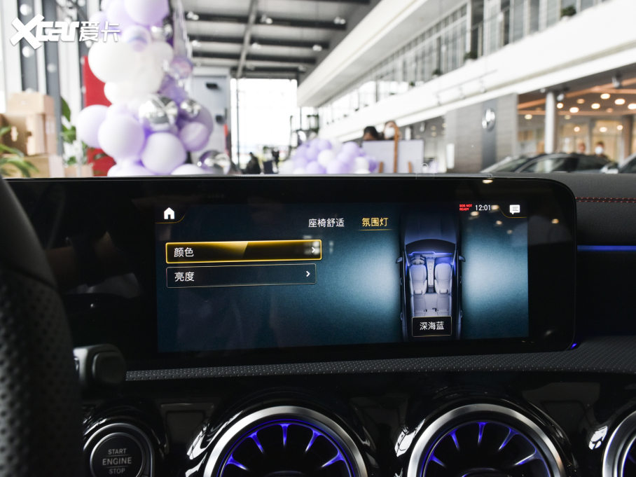 2022��YCLA�C��܇ CLA 200 �C��܇