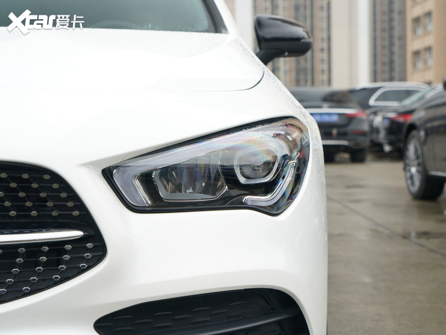 2022��YCLA�C��܇ CLA 260 4MATIC �C��܇