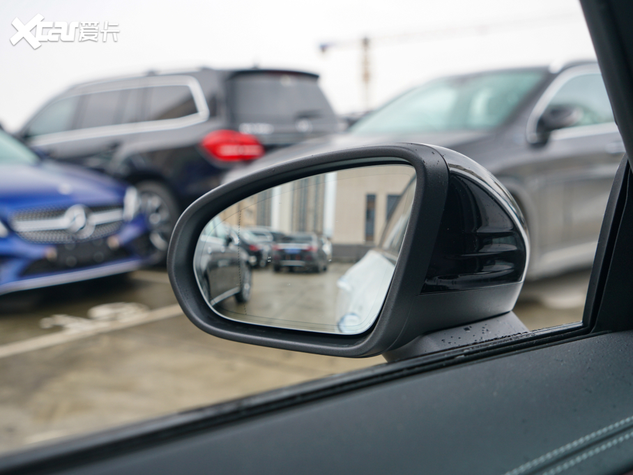 2022��YCLA�C��܇ CLA 260 4MATIC �C��܇