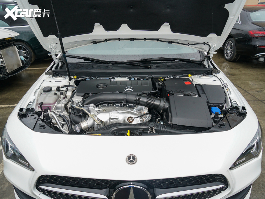 2022��YCLA�C��܇ CLA 260 4MATIC �C��܇