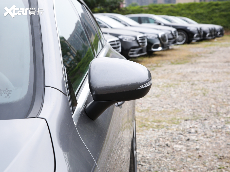 2022��YCLA�C��܇ �Ŀ� CLA 200 �C��܇