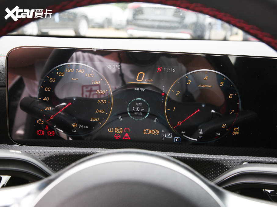 2022��YCLA�C��܇ �Ŀ� CLA 200 �C��܇