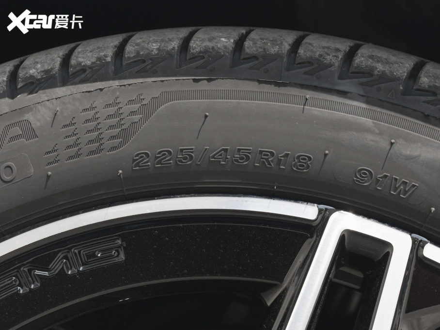 2022��YCLA�C��܇ �Ŀ� CLA 260 4MATIC �C��܇