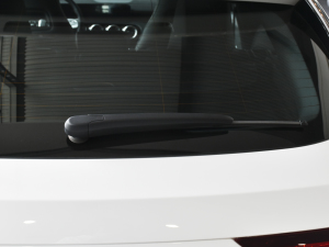 2022��CLA 200 �C��܇ �������^