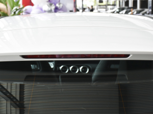 2022��CLA 200 �C��܇ �������^