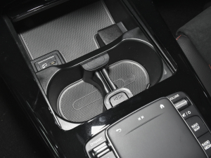 2022��CLA 200 �C��܇ ǰ�ű���