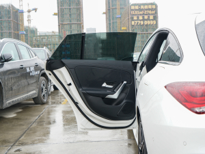 2022��CLA 260 4MATIC �C��܇ ���܇�T