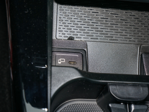 2022��CLA 260 4MATIC �C��܇(ch��) �п؅^(q��)