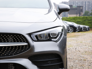 2022��Ŀ� CLA 200 �C��܇ �������^