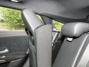 2022��Ŀ� CLA 200 �C��܇ ���g����