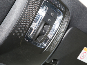 2022��Ŀ� CLA 200 �C��܇ �п؅^(q��)