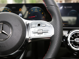 2022��Ŀ� CLA 200 �C��܇ �п؅^(q��)