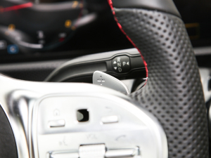 2022��Ŀ� CLA 200 �C��܇ �п؅^(q��)