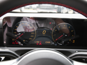 2022��Ŀ� CLA 200 �C��܇ �п؅^(q��)