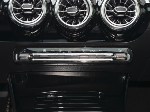 2022��Ŀ� CLA 260 4MATIC �C��܇ ���{(di��o)�{(di��o)��(ji��)