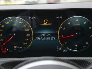 2022��Ŀ� CLA 260 4MATIC �C��܇ �п؅^