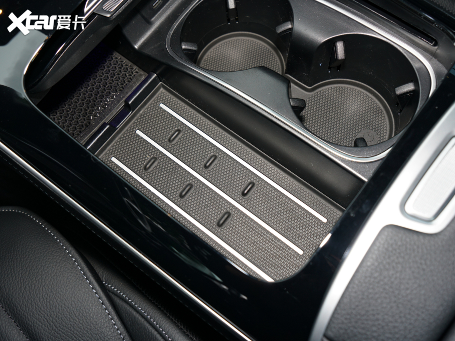 2022YS Ŀ S 400 L ̄