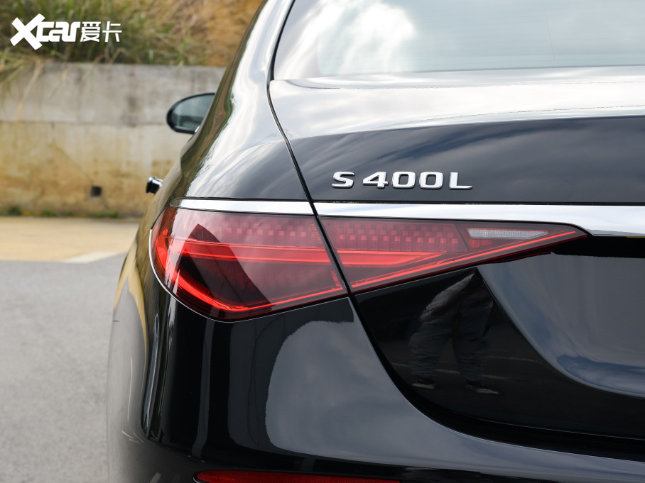 2022YS Ŀ S 400 L A