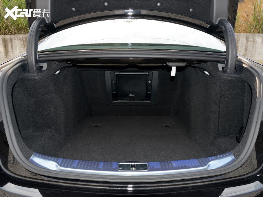 2022YS Ŀ S 400 L A