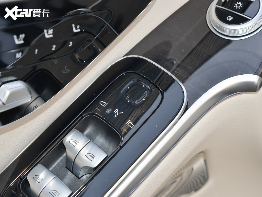 2022YS Ŀ S 400 L A