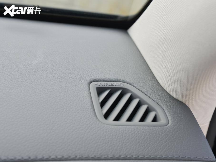 2022YS Ŀ S 400 L A