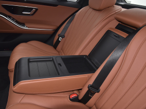 2022S 400 L ̄(w) ֹ