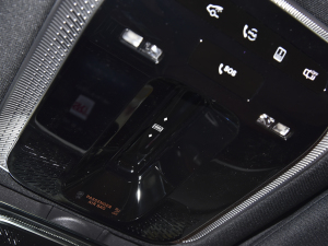 2022S 400 L ̄ п؅^