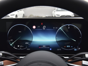 2022S 400 L ̄(w) п؅^(q)