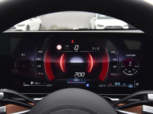 2022S 400 L ̄(w) п؅^(q)