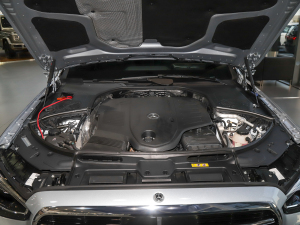 2022款S 400 L 豪华型 发动机