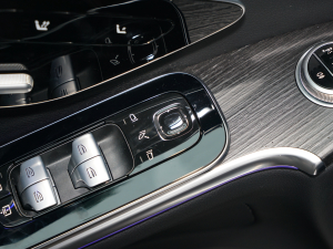 2022Ŀ S 400 L ̄ п؅^