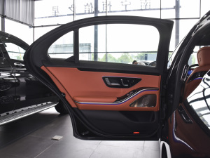 2022款改款 S 450 L 左后车门