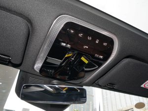 2022Ŀ S 500 L 4MATIC п؅^(q)