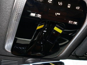 2022Ŀ S 500 L 4MATIC п؅^(q)