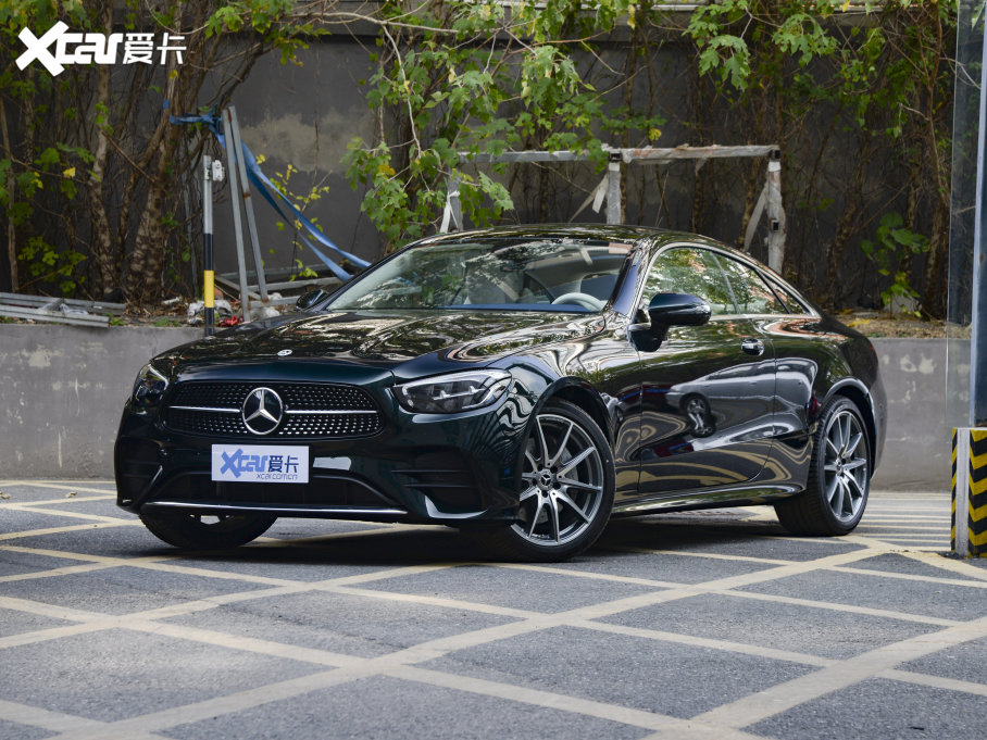 2023��YE���p�T E 260 �I��܇