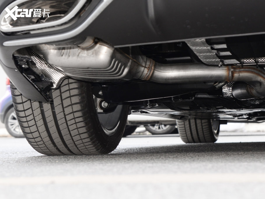 2023��YE���p�T E 260 �I��܇